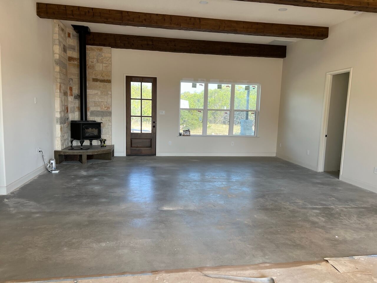 Finished custom home interior by Longhorn Home and Land